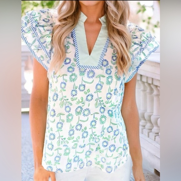 44 Elegant Floral Embroidered Blouse - Picture 1 of 2